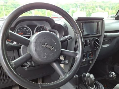 Used 2007 Jeep Wrangler Rubicon w/ PWR Convenience Group AWD/4WD image 14