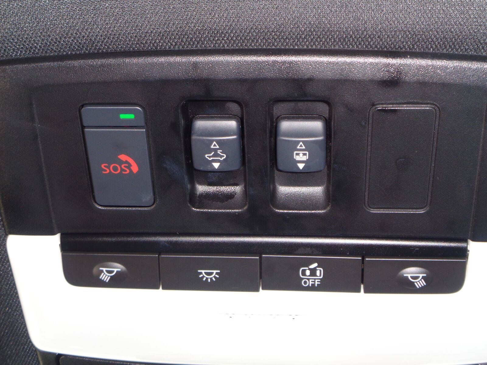 Used 2024 Mitsubishi Outlander SE Black Edition AWD/4WD image 12