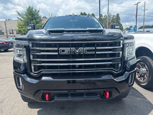 Used 2021 GMC Sierra 2500 AT4 w/ AT4 Preferred Package AWD/4WD image 2