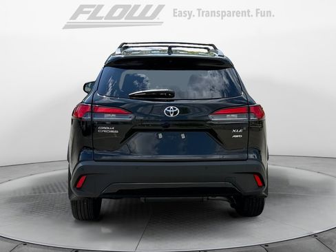 Used 2026 Toyota Corolla Cross XLE w/ Convenience Package image 8