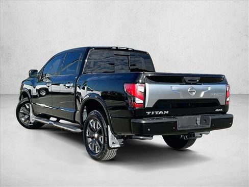 Used 2021 Nissan Titan Platinum Reserve w/ Moonroof Package AWD/4WD image 12