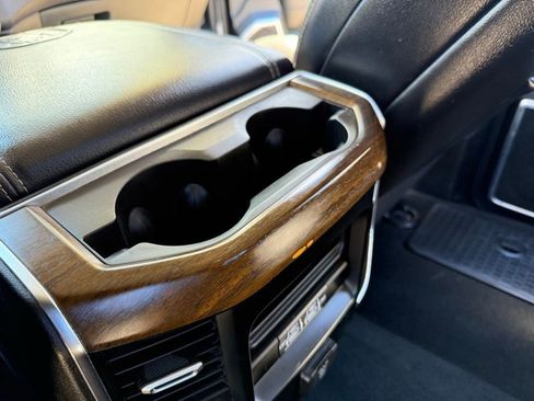 Used 2024 RAM 3500 Laramie w/ Towing Technology Group image 39