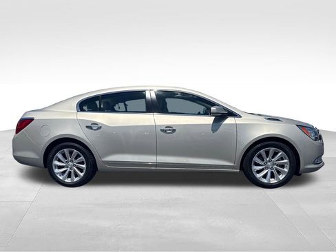 Used 2016 Buick LaCrosse Leather w/ Experience Buick Package FWD image 7