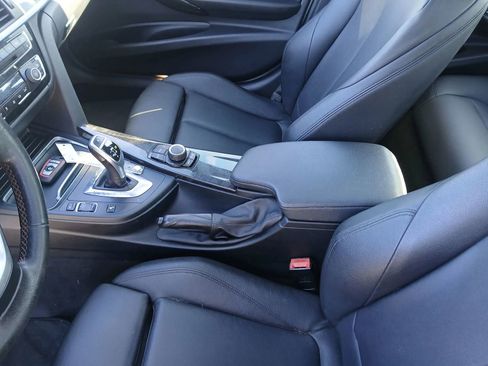 Used 2017 BMW 330i Sedan w/ Driver Assistance Package image 8