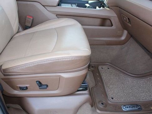 Used 2024 RAM 2500 Limited w/ Towing Technology Group image 19