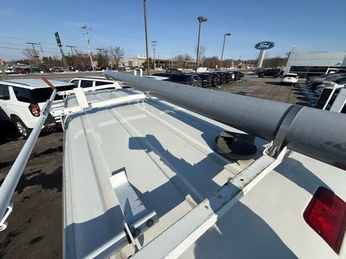 Used 2014 Ford E-250 and Econoline 250 image 40