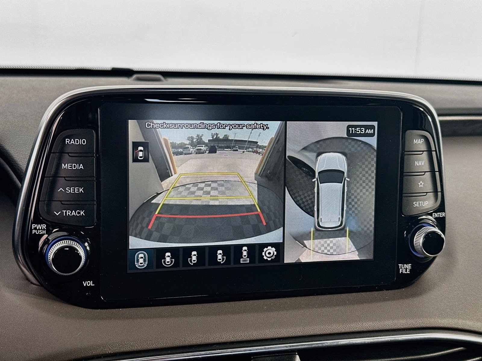Used 2020 Hyundai Santa Fe Limited AWD/4WD image 14