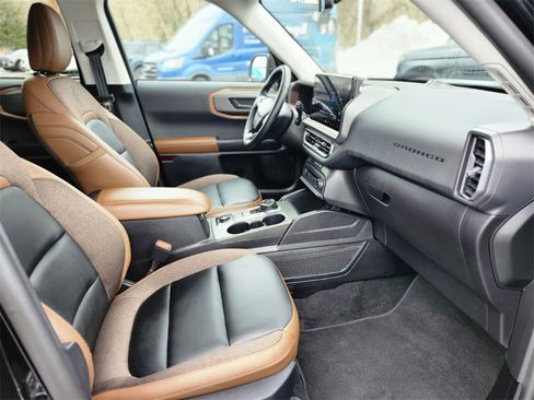 Used 2025 Ford Bronco Sport Outer Banks w/ Outer Banks Tech Package+ image 11