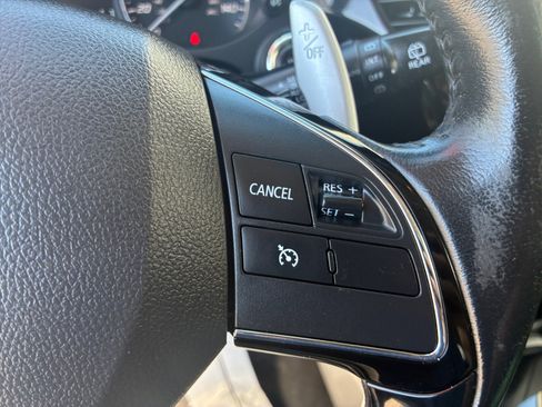 Used 2017 Mitsubishi Outlander GT image 17