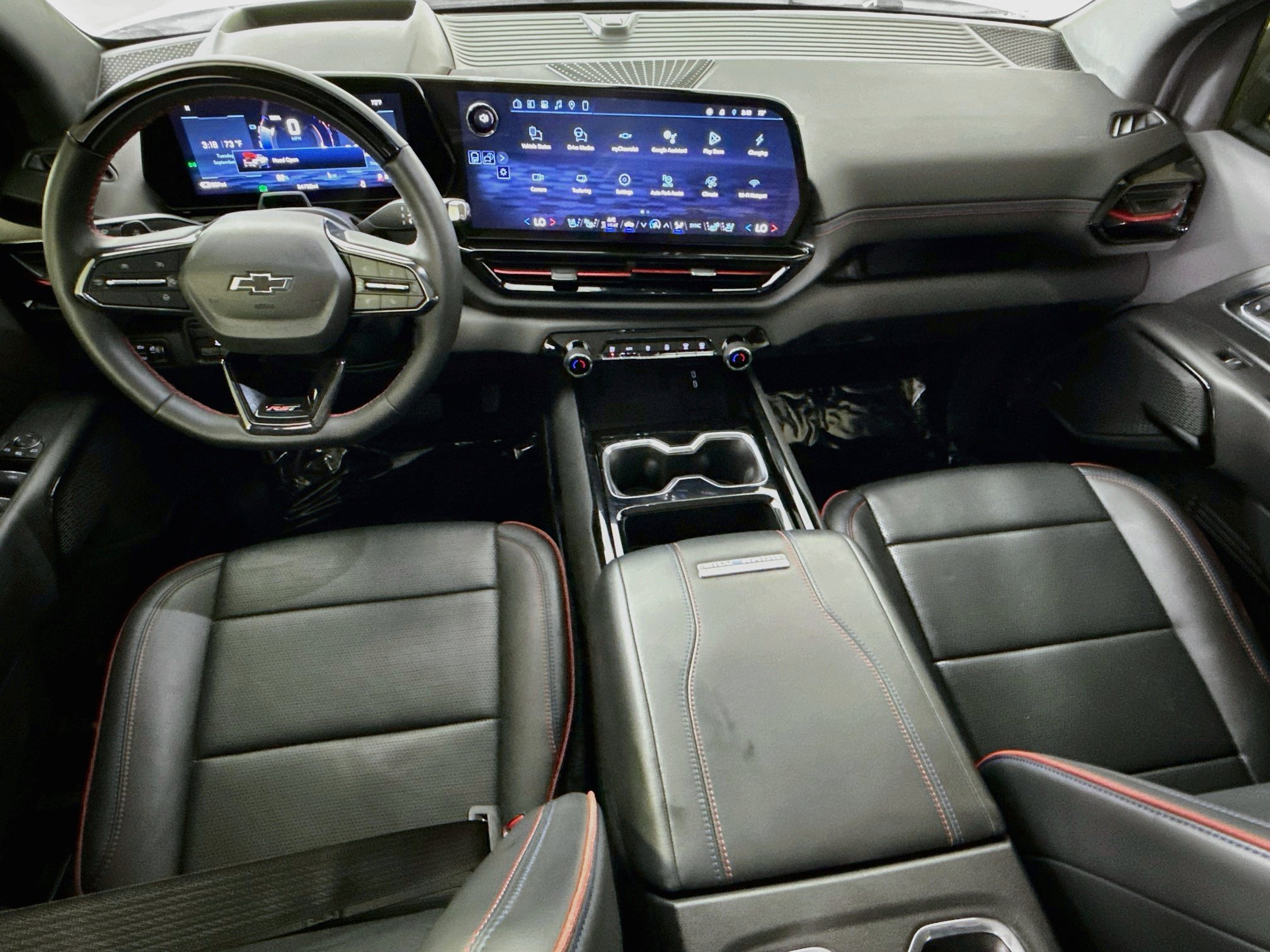 Used 2024 Chevrolet Silverado EV RST AWD/4WD image 26