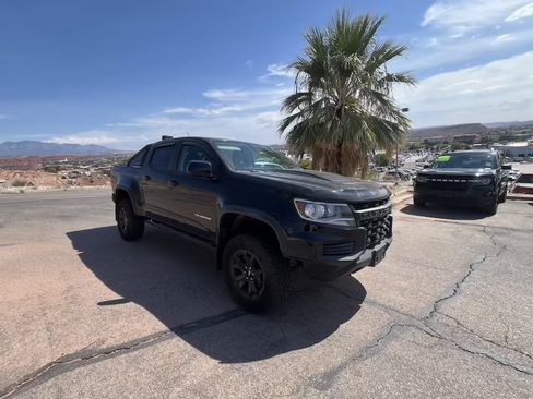 Used 2021 Chevrolet Colorado ZR2 w/ ZR2 Midnight Special Edition AWD/4WD image 7