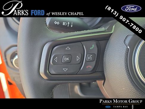 Used 2025 Jeep Gladiator Rubicon w/ Safety Group image 28