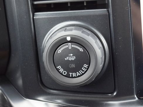 New 2026 Ford F350 Lariat w/ Lariat Premium Package AWD/4WD image 11