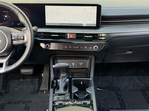 Used 2025 Kia K5 EX FWD image 23