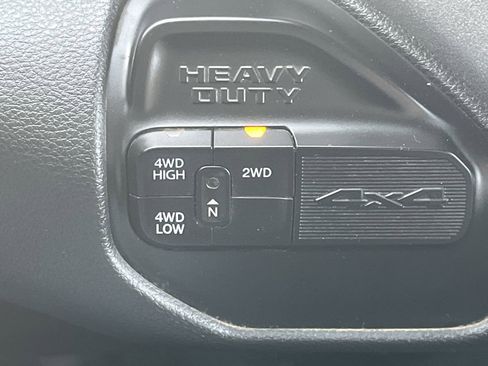 Used 2022 RAM 3500 Tradesman w/ Chrome Appearance Group image 15