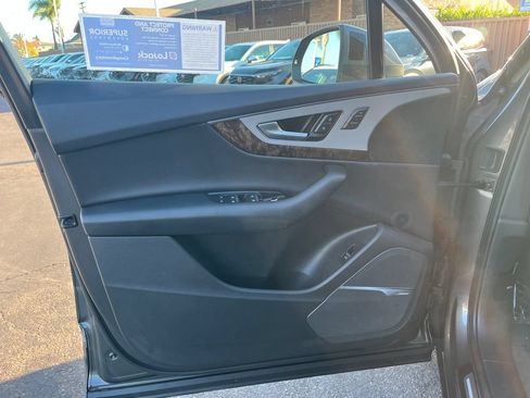 Used 2019 Audi Q7 2.0T Premium Plus w/ Premium Plus Package AWD/4WD image 11