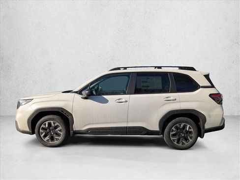 Used 2026 Subaru Forester Premium AWD/4WD image 5