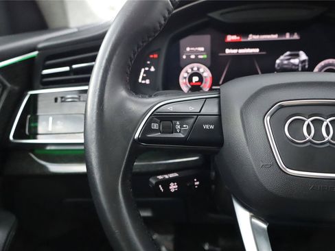 Used 2020 Audi Q8 Prestige w/ Prestige Package AWD/4WD image 17