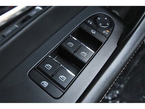 New 2025 MAZDA CX-70 Plug-In Hybrid w/ Premium Plus image 20