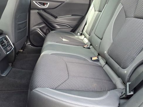 Used 2023 Subaru Forester Premium image 17