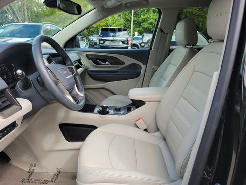 Used 2023 GMC Terrain Denali image 17