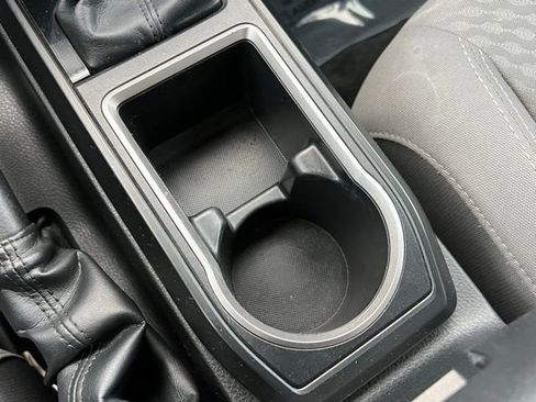 Used 2022 Toyota Tacoma SR image 30