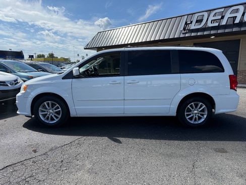 Used 2015 Dodge Grand Caravan SXT w/ Security Group FWD image 8