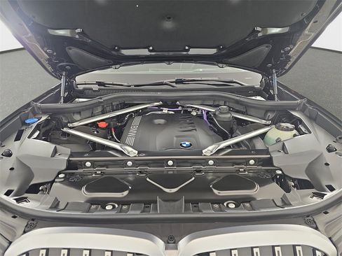 New 2026 BMW X7 xDrive40i image 33