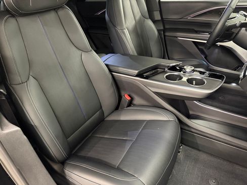 Certified 2024 Cadillac Lyriq Sport w/ LPO, Floor Liner Package AWD/4WD image 50
