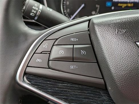 Certified 2025 Cadillac XT5 Premium Luxury image 26