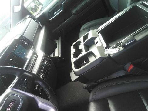 Used 2025 GMC Sierra 1500 SLT RWD image 11