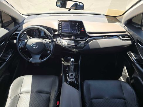 Used 2022 Toyota C-HR Limited FWD image 20