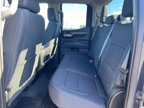 Used 2023 Chevrolet Silverado 1500 RST AWD/4WD image 4