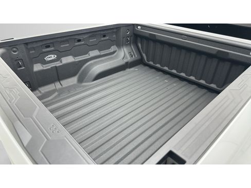Used 2024 GMC Canyon Elevation w/ Trailering Package AWD/4WD image 7
