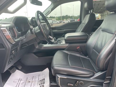 Used 2021 Ford F150 Lariat RWD image 12
