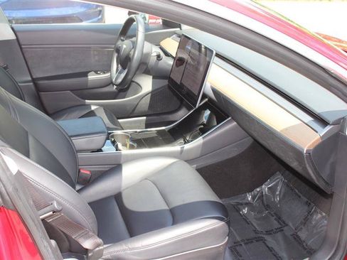 Used 2018 Tesla Model 3 Long Range AWD/4WD image 10
