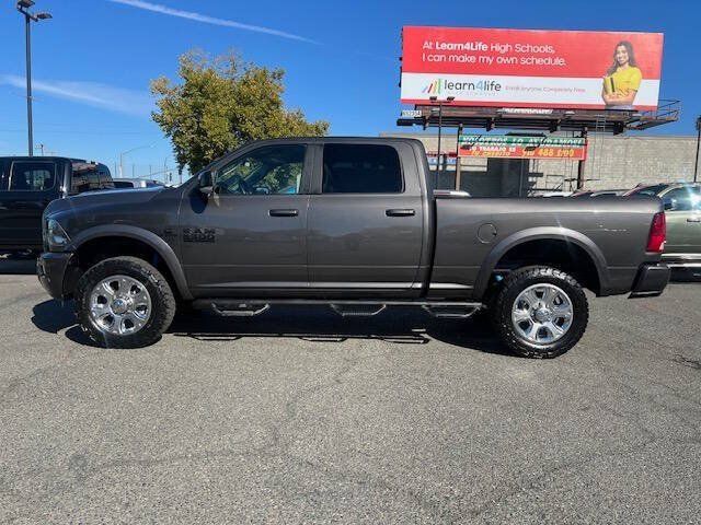Used 2018 RAM 2500 Big Horn w/ Sport Appearance Group AWD/4WD image 4