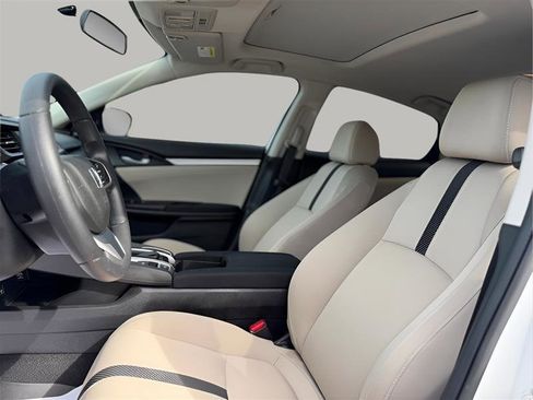 Used 2018 Honda Civic EX image 17
