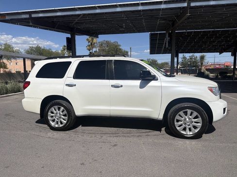 Used 2015 Toyota Sequoia Platinum AWD/4WD image 11