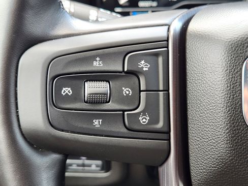 Used 2023 GMC Yukon XL Denali Ultimate AWD/4WD image 25