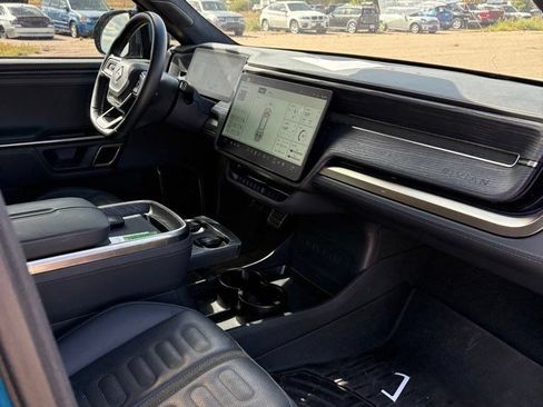 Used 2023 Rivian R1T Adventure AWD/4WD image 11
