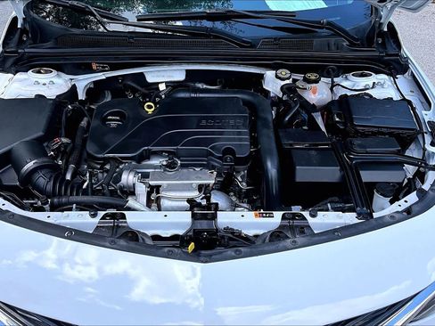 Used 2024 Chevrolet Malibu LT FWD image 31