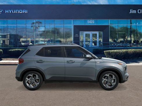 New 2026 Hyundai Venue SEL FWD image 7