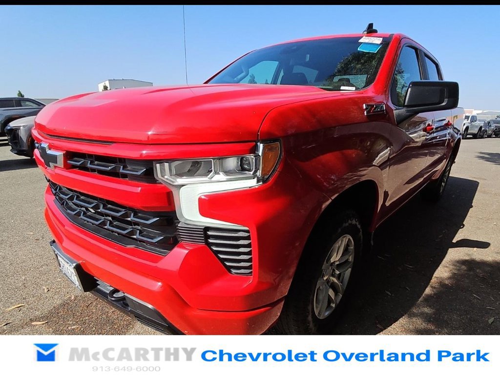 Used 2022 Chevrolet Silverado 1500 RST w/ Z71 Off-Road Package AWD/4WD image 8