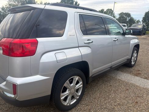 Used 2016 GMC Terrain SLE w/ Chrome Edition FWD image 4