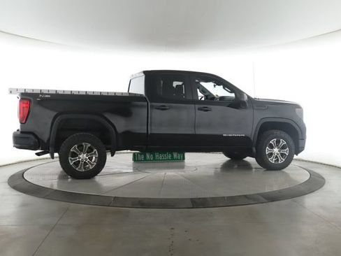Used 2022 GMC Sierra 1500 Pro w/ Pro Value Package AWD/4WD image 6