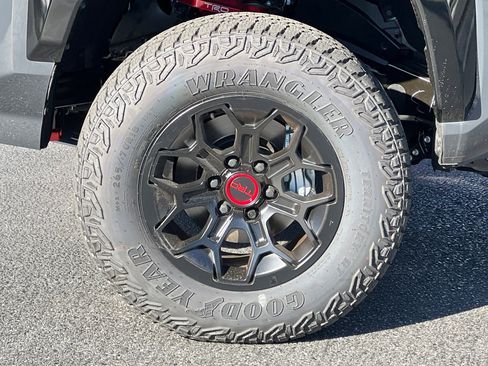 New 2025 Toyota Tacoma TRD Pro image 32