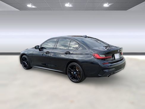 Used 2022 BMW 330e xDrive w/ M Sport Package image 3