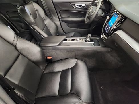 Certified 2025 Volvo S60 B5 Core FWD image 3