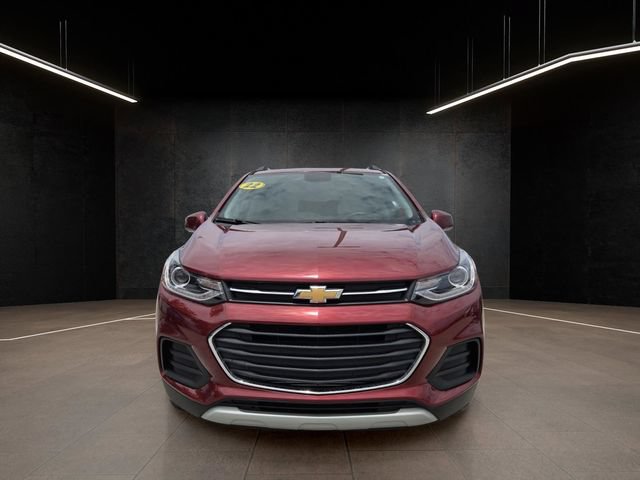 Certified 2022 Chevrolet Trax LT AWD/4WD image 2